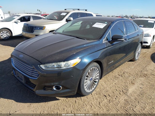 Ford Fusion Hybrid Titanium 2014 3FA6P0RU4ER356850 Image 2