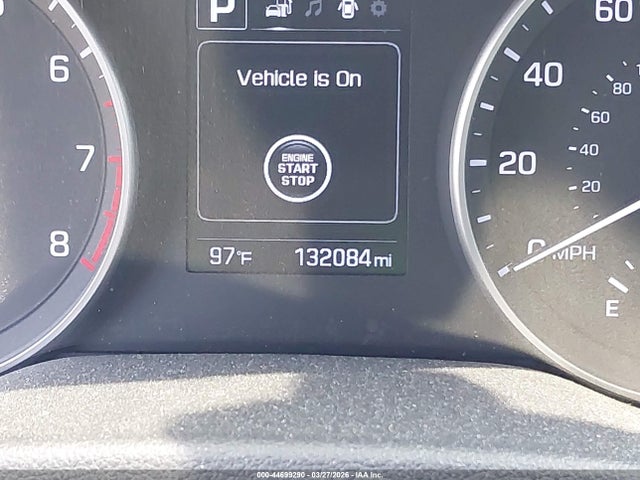 KMHD84LF6HU164256 Hyundai ELANTRA SE
