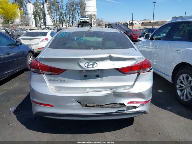 KMHD84LF6HU164256 Hyundai ELANTRA SE