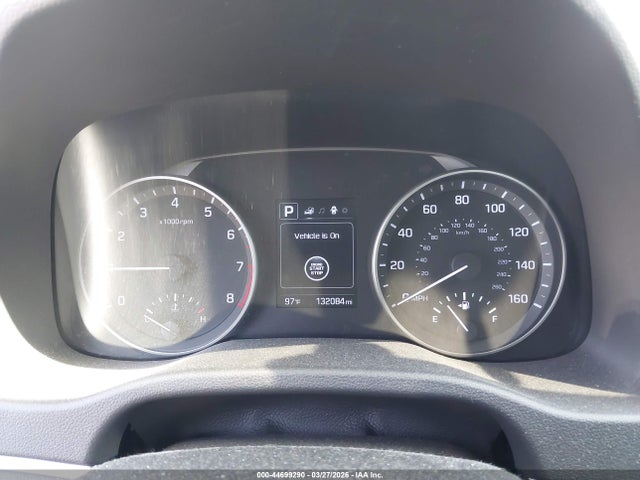 KMHD84LF6HU164256 Hyundai ELANTRA SE