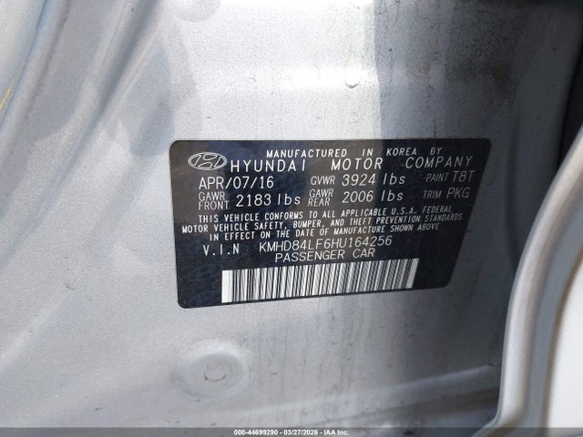 KMHD84LF6HU164256 Hyundai ELANTRA SE