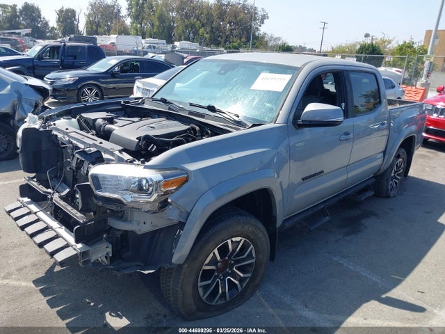 Aukcja sprzedaży 2021 Toyota Tacoma Trd Sport, vin: 5TFAZ5CN9MX112985, numer aukcji: 44699295