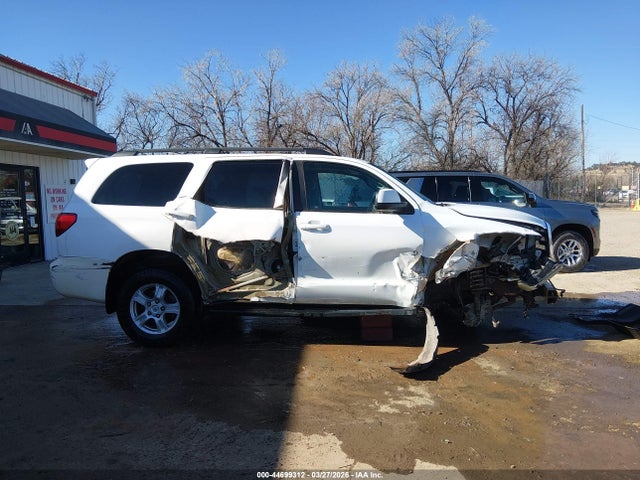 2012 Toyota Sequoia Sr5 5.7l V8 მანქანა იყიდება აუქციონზე, vin: 5TDBY5G14CS068123, აუქციონის ნომერი: 44699312