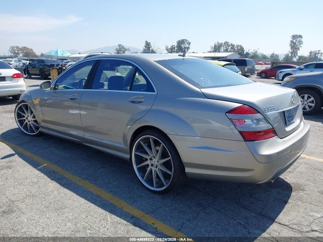 2007 MERCEDES-BENZ S 550 WDDNG71X87A093303 Photo 2