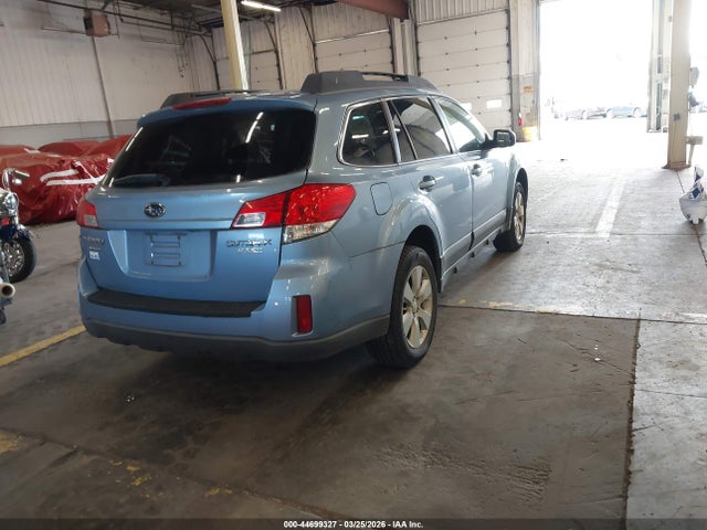 2010 Subaru Outback 2.5i Premium მანქანა იყიდება აუქციონზე, vin: 4S4BRBCC9A1333000, აუქციონის ნომერი: 44699327