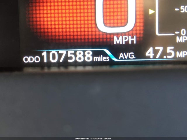 Toyota Prius Three Touring 2018 JTDKARFU7J3552969 Image 15