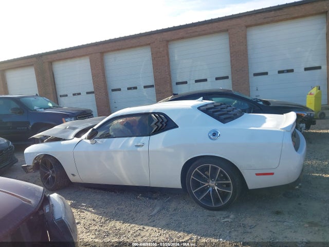 2015 Dodge Challenger Sxt Plus მანქანა იყიდება აუქციონზე, vin: 2C3CDZBG9FH759335, აუქციონის ნომერი: 44699350