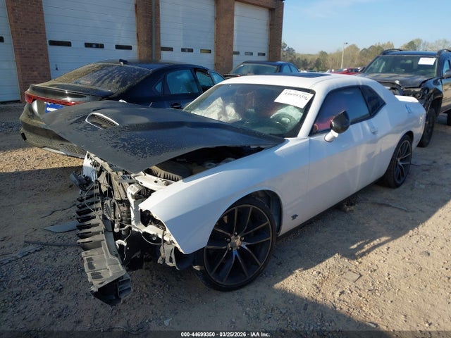 2015 Dodge Challenger Sxt Plus მანქანა იყიდება აუქციონზე, vin: 2C3CDZBG9FH759335, აუქციონის ნომერი: 44699350