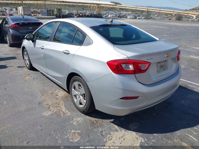 2016 CHEVROLET CRUZE 1G1BC5SM6G7245604 Photo 2