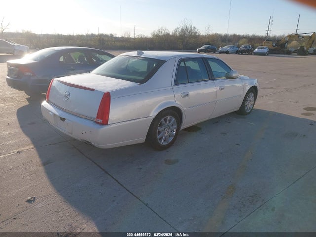 2011 CADILLAC DTS 1G6KH5E6XBU107695 Photo 3