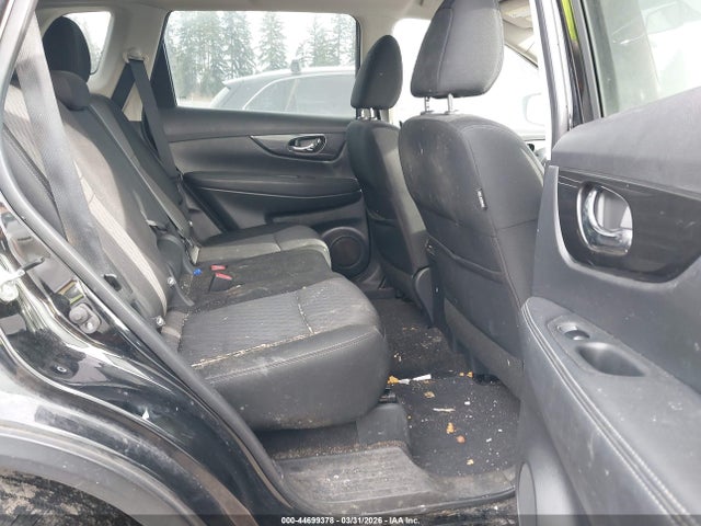44699378 :رقم المزاد ، KNMAT2MV8JP585934 vin ، 2018 Nissan Rogue Sv مزاد بيع