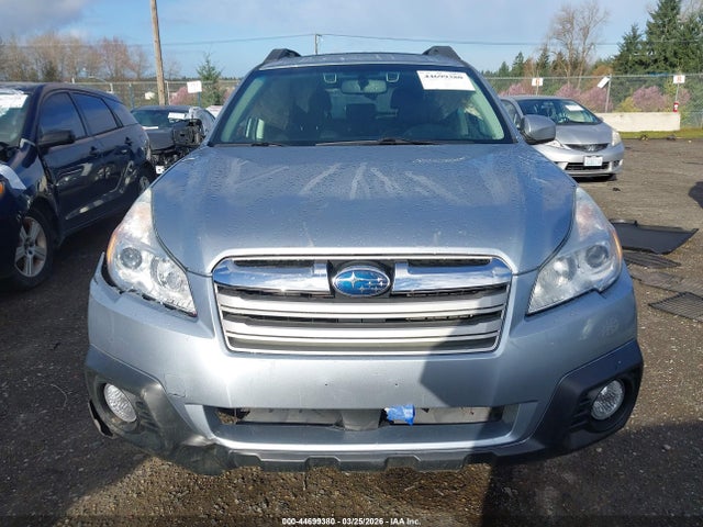 4S4BRBNC3E3211921 Subaru Outback 2.5i Limited