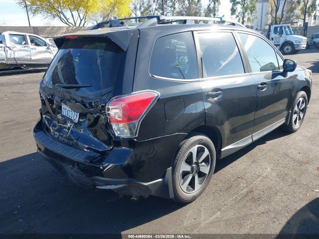 2017 Subaru Forester 2.5i Premium მანქანა იყიდება აუქციონზე, vin: JF2SJAEC5HH466519, აუქციონის ნომერი: 44699394