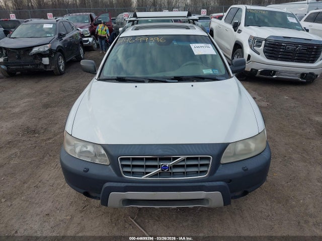 2005 VOLVO XC70 YV1SZ592951182602 Photo 5