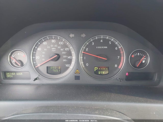 2005 VOLVO XC70 YV1SZ592951182602 Photo 6