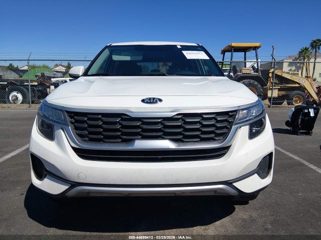 KNDEPCAA3M7098271 KIA Seltos Lx