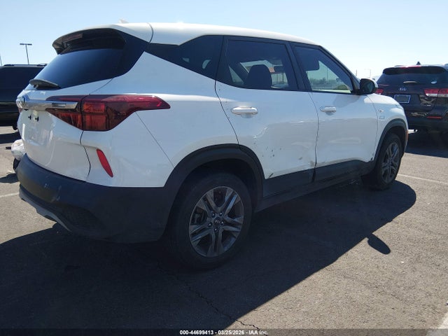 KNDEPCAA3M7098271 KIA Seltos Lx