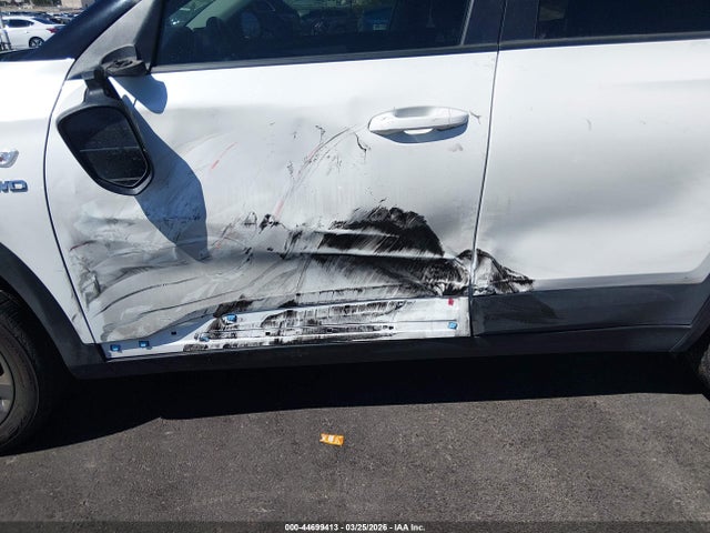 KNDEPCAA3M7098271 KIA Seltos Lx