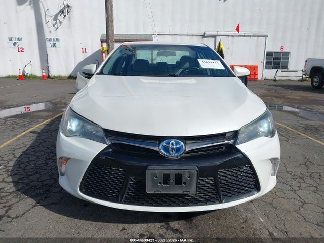 4T1BD1FK0GU180400 Toyota Camry Hybrid Se