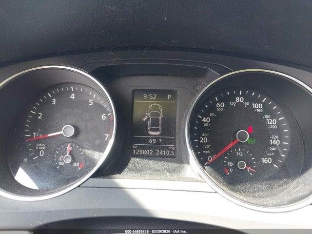 44699436 :رقم المزاد ، 3VWDB7AJ1HM257086 vin ، 2017 Volkswagen Jetta 1.4t Se مزاد بيع