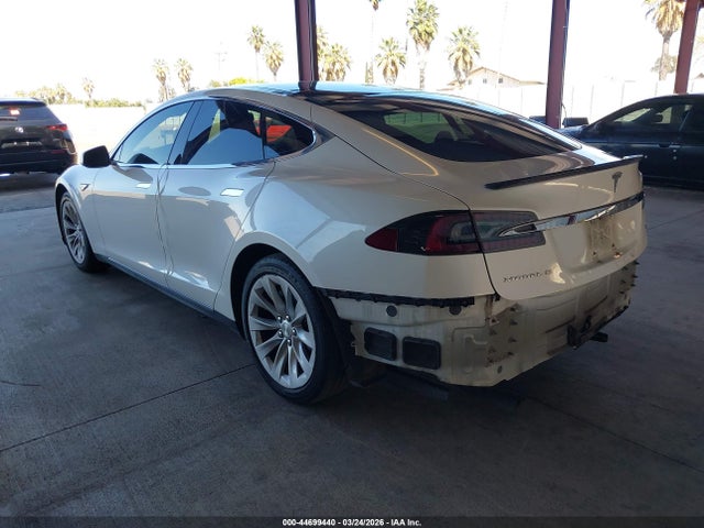 2013 TESLA MODEL S 5YJSA1CG6DFP22438 Photo 2