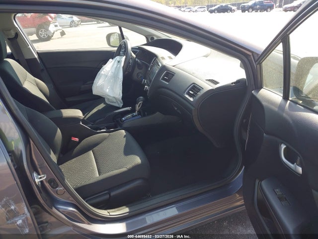 44699452 :رقم المزاد ، 19XFB2F72FE088070 vin ، 2015 Honda Civic Se مزاد بيع