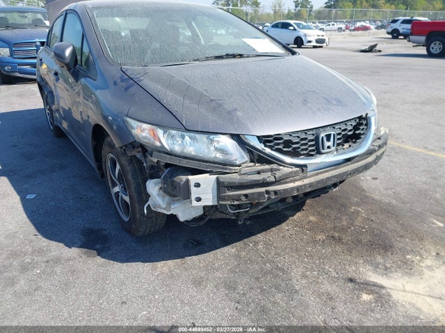 44699452 :رقم المزاد ، 19XFB2F72FE088070 vin ، 2015 Honda Civic Se مزاد بيع