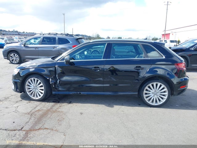 Aukcja sprzedaży 2016 Audi A3 E-tron 1.4t Premium, vin: WAUSPBFFXGA144071, numer aukcji: 44699459