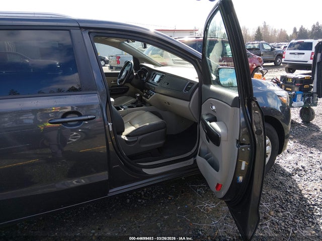KNDMB5C16H6324494 KIA SEDONA LX