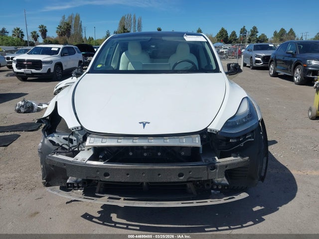 44699485 :رقم المزاد ، 7SAYGDEE7PA131013 vin ، 2023 Tesla Model Y Awd/long Range Dual Motor All-wheel Drive مزاد بيع