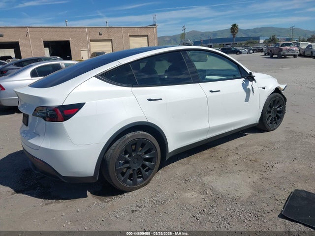 44699485 :رقم المزاد ، 7SAYGDEE7PA131013 vin ، 2023 Tesla Model Y Awd/long Range Dual Motor All-wheel Drive مزاد بيع