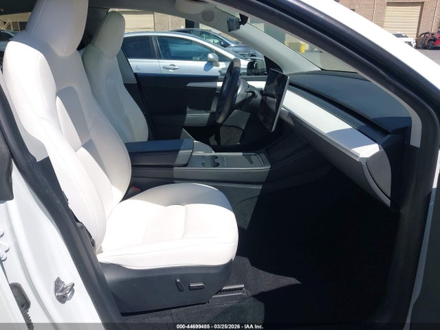 44699485 :رقم المزاد ، 7SAYGDEE7PA131013 vin ، 2023 Tesla Model Y Awd/long Range Dual Motor All-wheel Drive مزاد بيع
