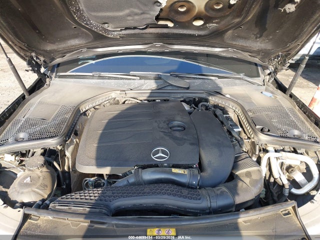 W1KWF8DB3MR609609 Mercedes-Benz C 300 Sedan