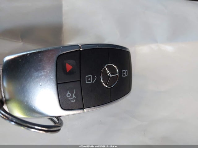 W1KWF8DB3MR609609 Mercedes-Benz C 300 Sedan