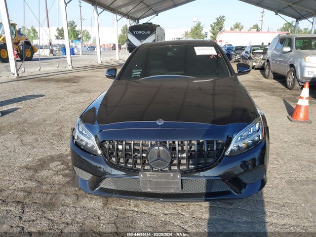 W1KWF8DB3MR609609 Mercedes-Benz C 300 Sedan