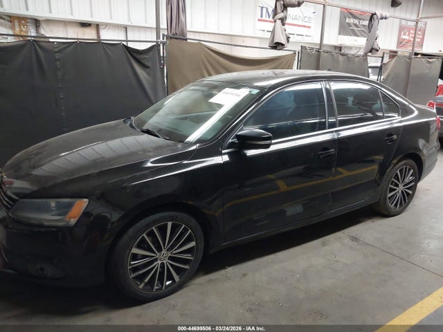 Продаж на аукціоні авто 2012 Volkswagen Jetta 2.5l Sel Premium, vin: 3VWLP7AJ9CM424395, номер лоту: 44699506