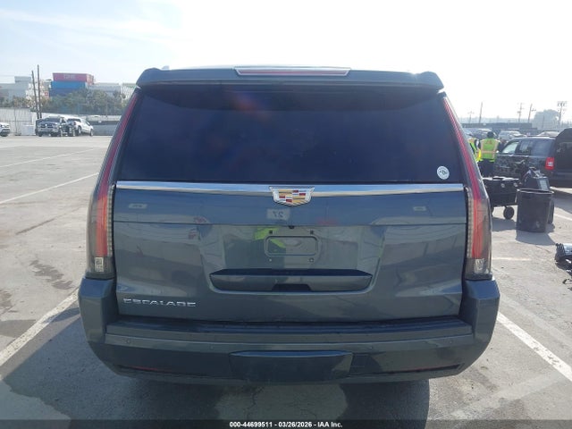 44699511 :رقم المزاد ، 1GYS3GKJ7LR166606 vin ، 2020 Cadillac Escalade Esv 2wd مزاد بيع