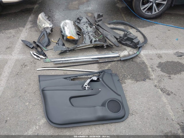 5N1ET2MT7JC802246 Nissan Rogue Hybrid Sl