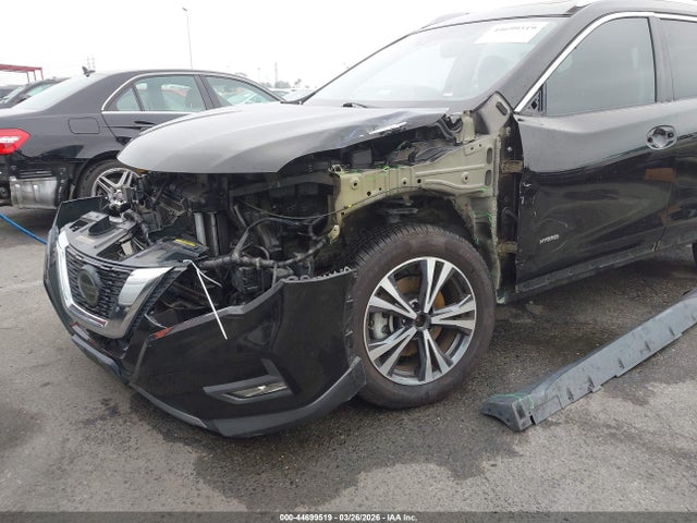 5N1ET2MT7JC802246 Nissan Rogue Hybrid Sl