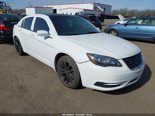 2013 CHRYSLER 200 1C3CCBBG7DN747506