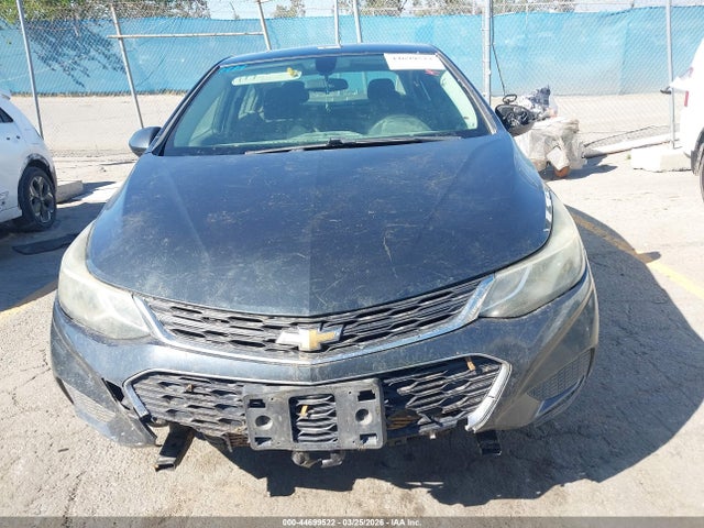 1G1BE5SM8H7164115 Chevrolet Cruze Lt Auto