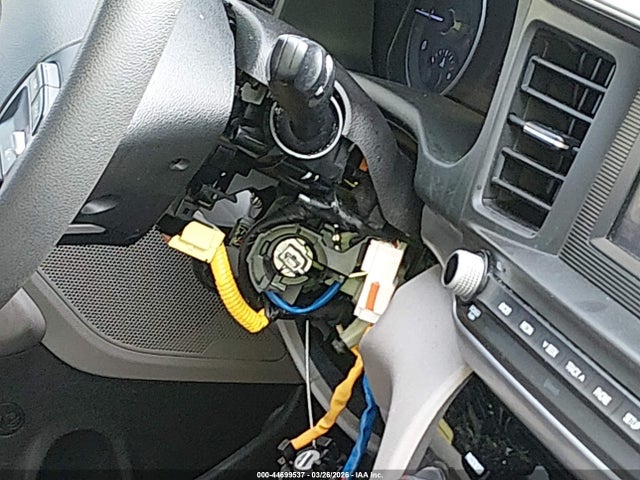44699537 :رقم المزاد ، 5NPD74LF2KH475059 vin ، 2019 Hyundai Elantra Se مزاد بيع
