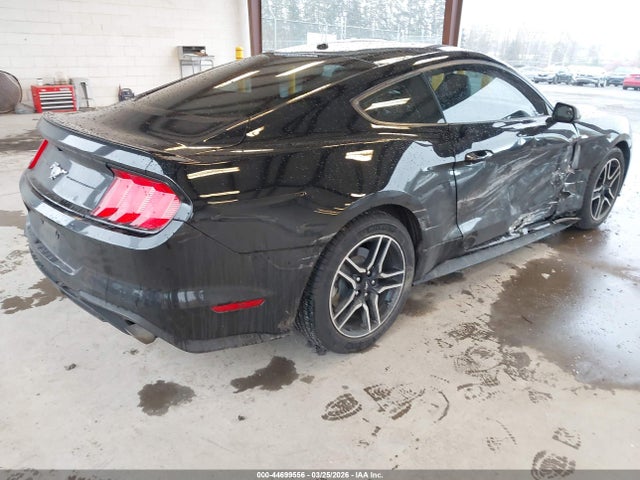 Ford Mustang Ecoboost 2018 1FA6P8TH0J5102415 Image 4