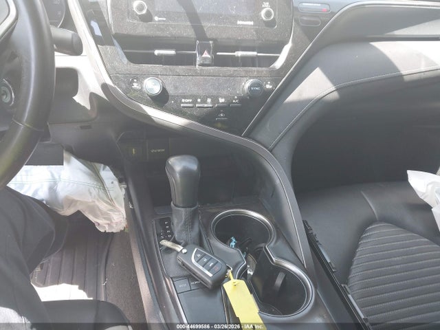 4T1G11AK8PU144055 Toyota CAMRY SE