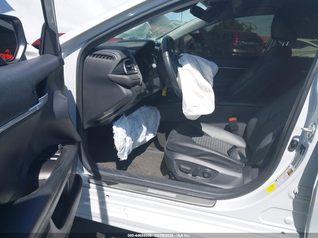 4T1G11AK8PU144055 Toyota CAMRY SE