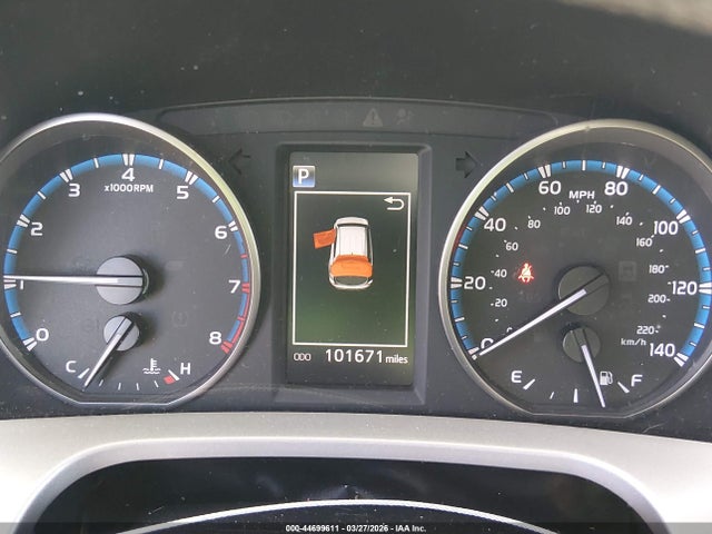 Toyota RAV4 LE 2018 2T3ZFREV2JW453435 Image 7