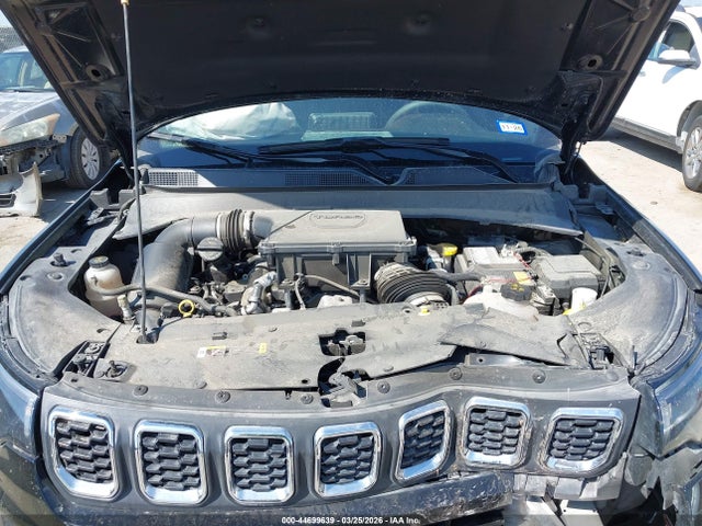 44699639 :رقم المزاد ، 3C4NJDBN5ST526570 vin ، 2025 Jeep Compass Latitude 4x4 مزاد بيع