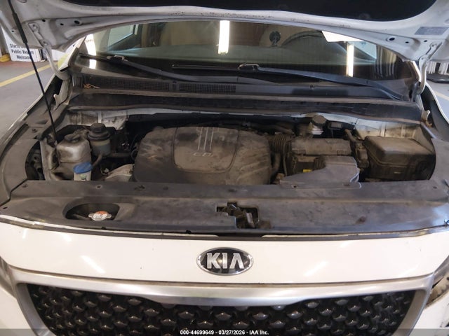 KIA SEDONA LX 2016 KNDMB5C19G6191163 Image 10