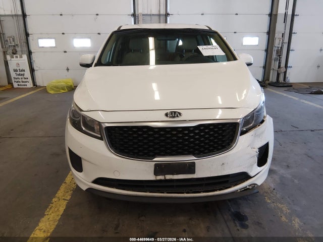 KIA SEDONA LX 2016 KNDMB5C19G6191163 Image 13
