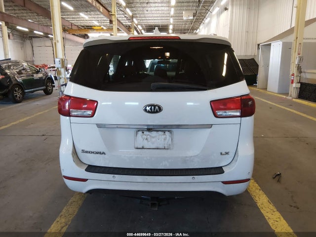 KIA SEDONA LX 2016 KNDMB5C19G6191163 Image 17